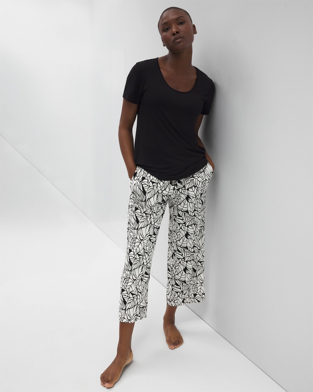 Cool Nights Short-Sleeve + Cropped Pants Pajama Set