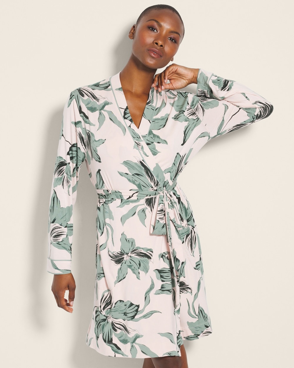 Cool Nights Piped Short Robe - WA