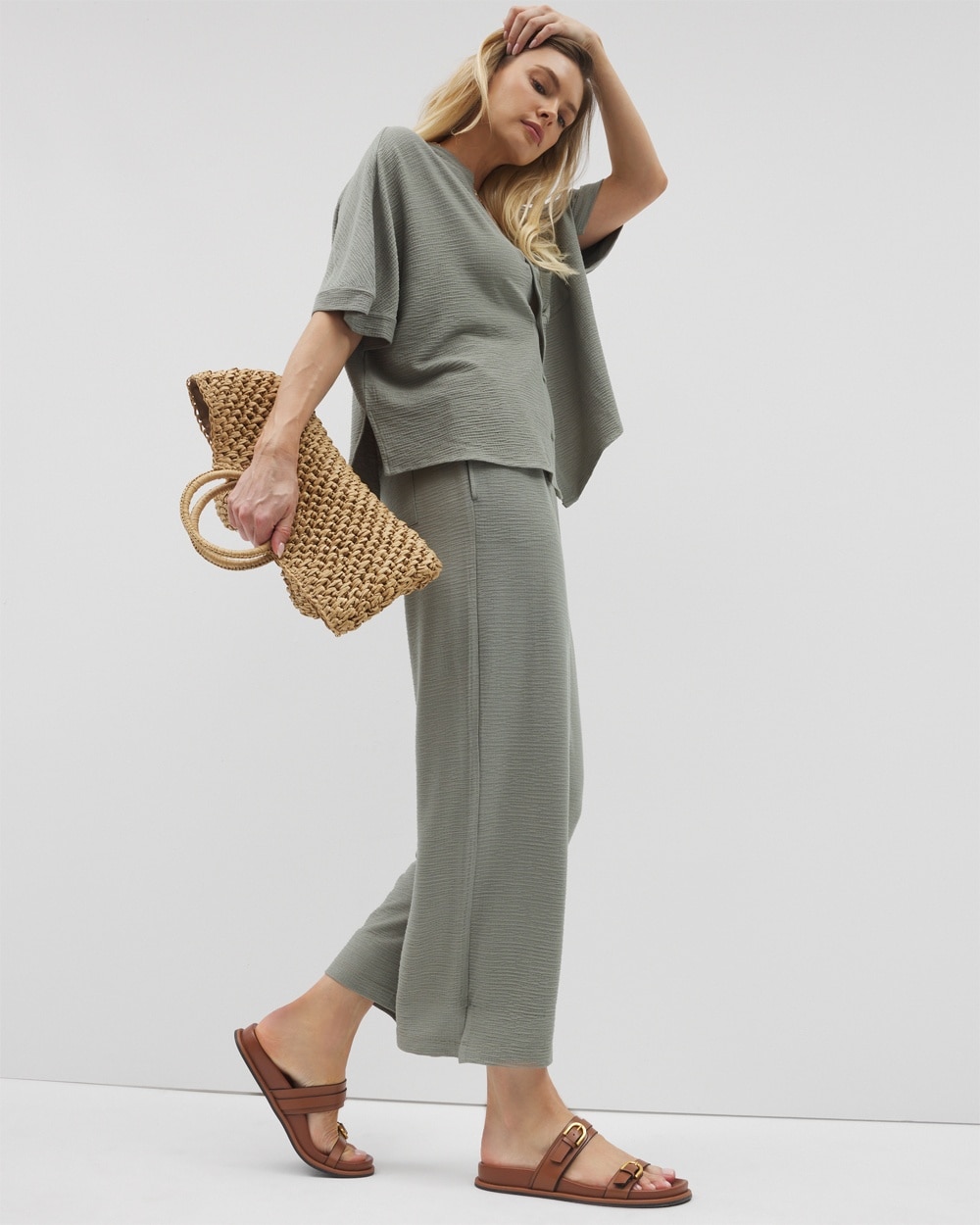 24/7 Crinkle Knit Wide Leg Pant