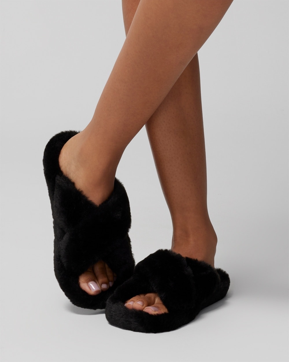 Soma Women's Crossover Slide Slippers In Black Size Medium 7/8 |