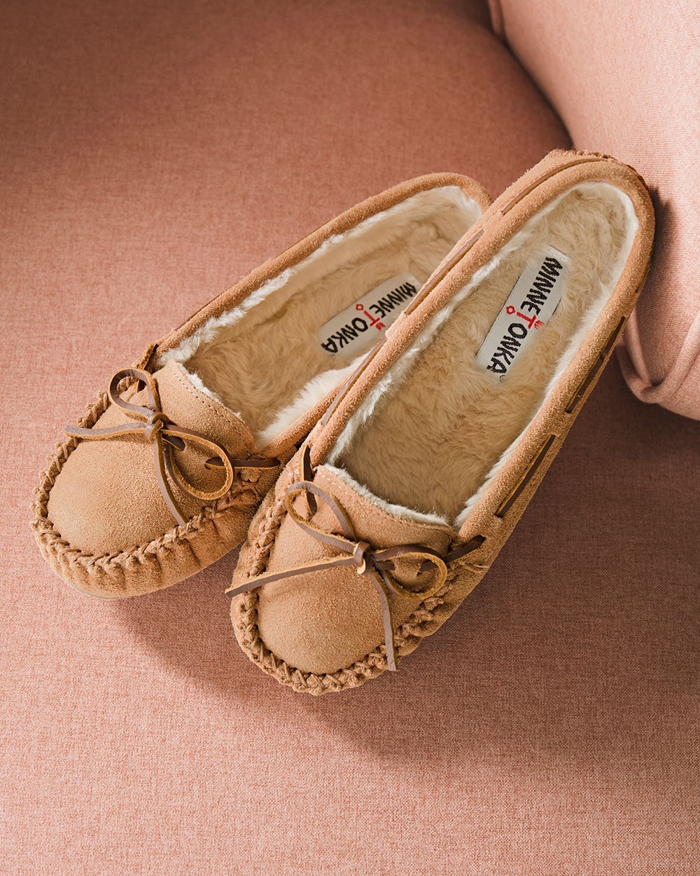 minnetonka cally moccasins