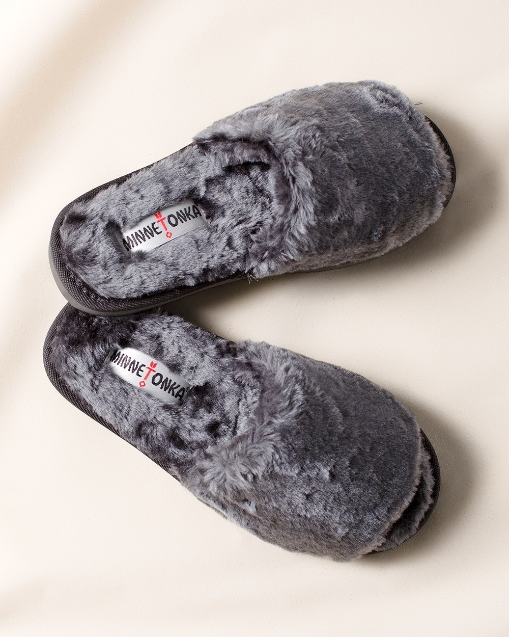 minnetonka lolo slippers