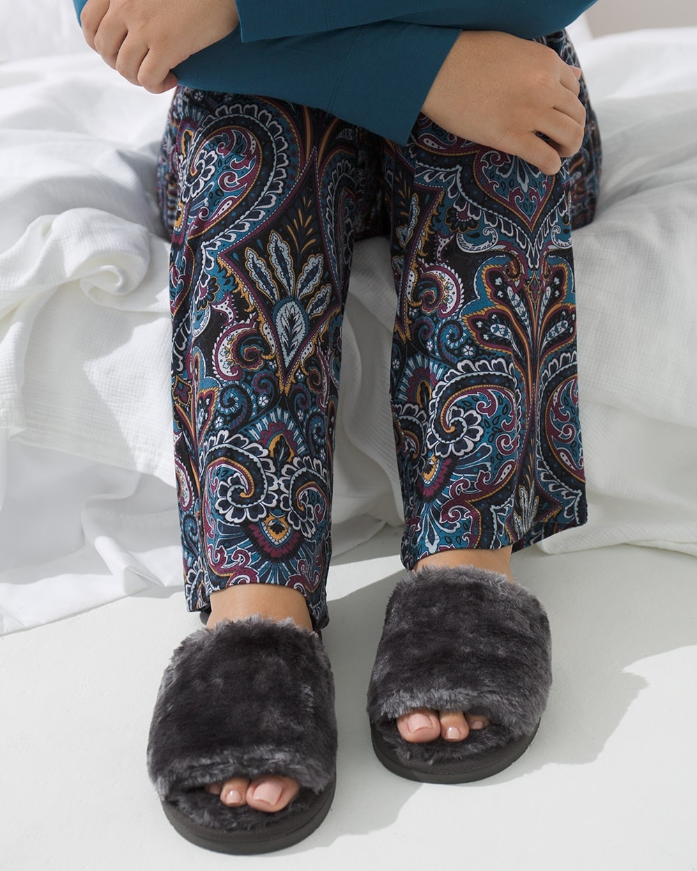 Minnetonka lolo online slippers