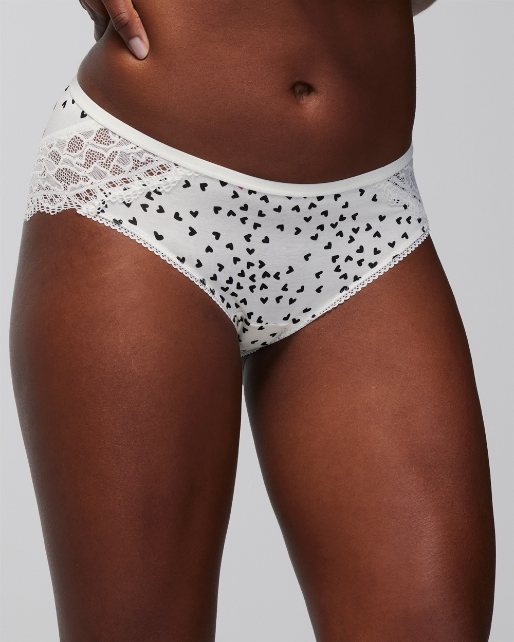 Soma Women's Embraceable Lace Hipster Underwear In Heartbreaker Ivory Size Xs |