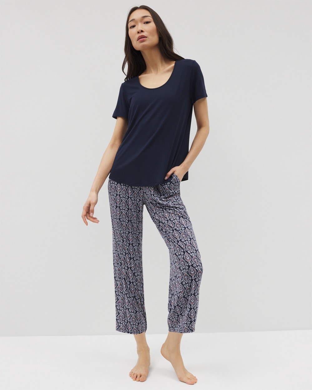 Cool Nights Short-Sleeve + Cropped Pants Pajama Set
