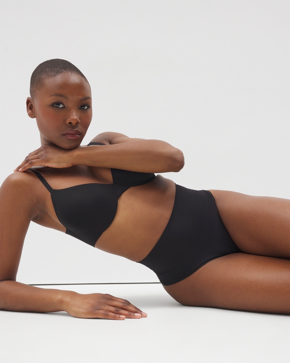 Second Skin by Soma Mid-Level Shaping Seamless Thong
