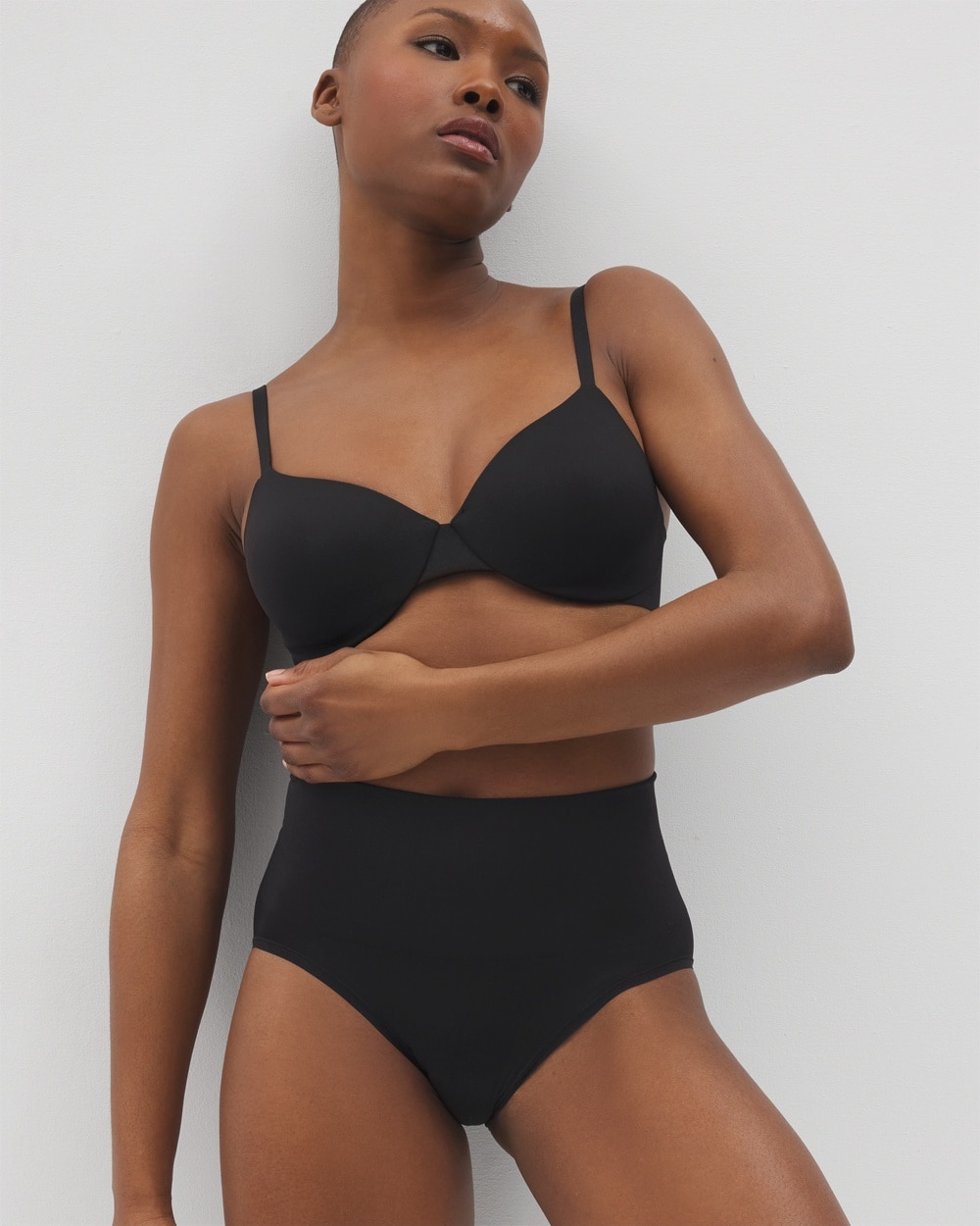 SOMA WOMEN'S MID-LEVEL SHAPEWEAR SEAMLESS BRIEF IN BLACK SIZE 2XL