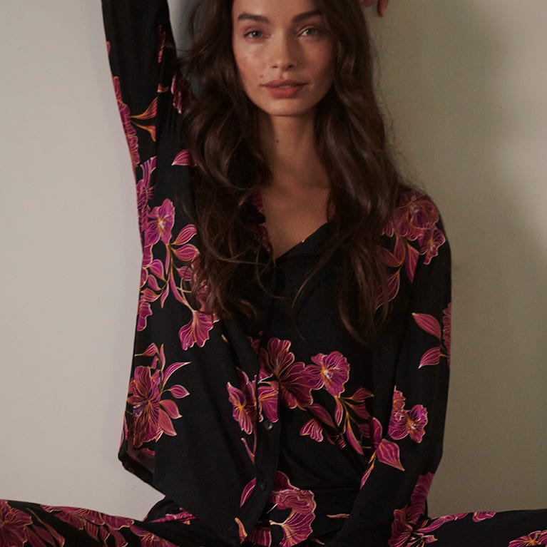 CLASSIC PRINTS