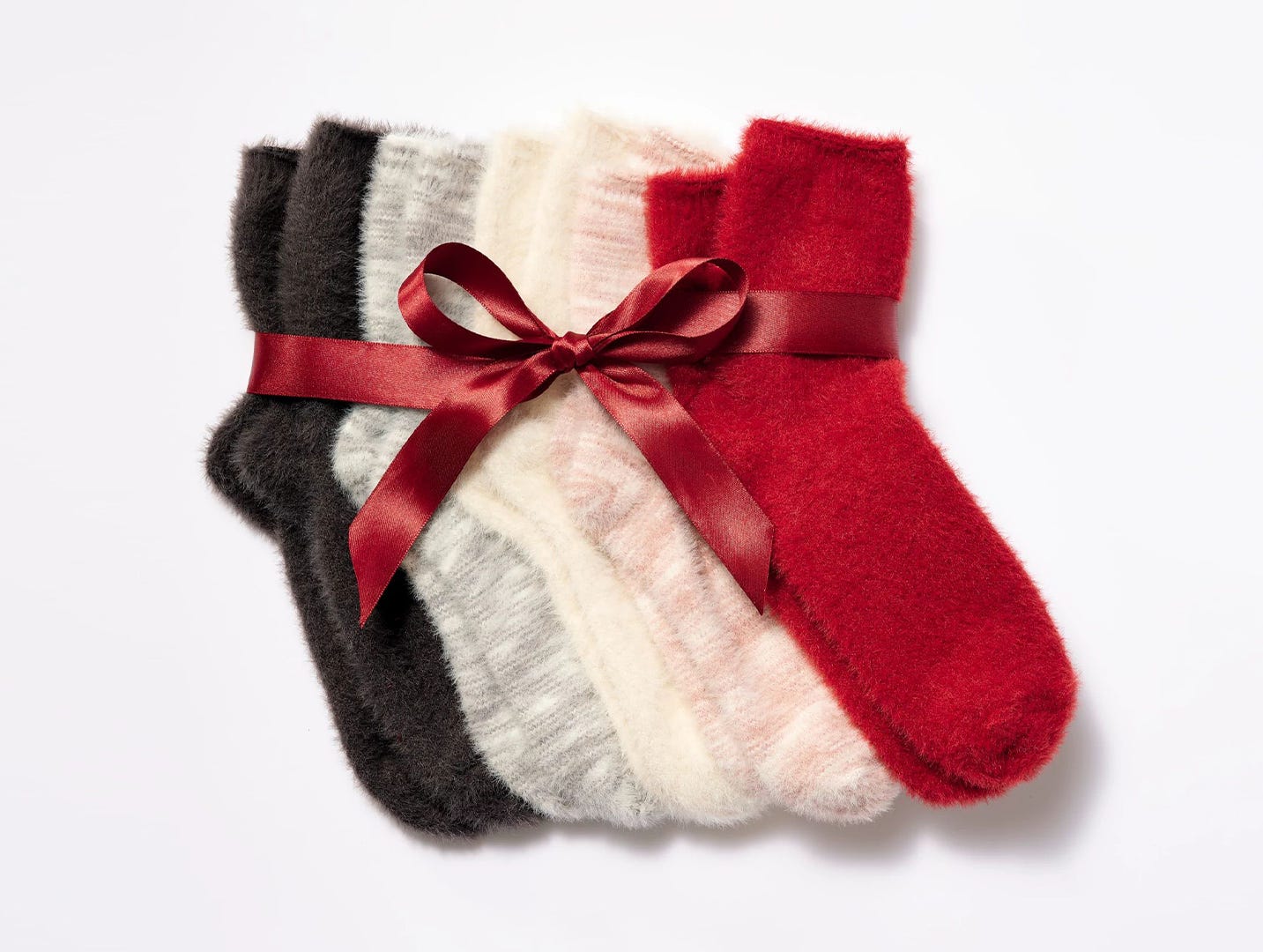Stocking-Stuffers_Thumbnail_1433x1920.jpg