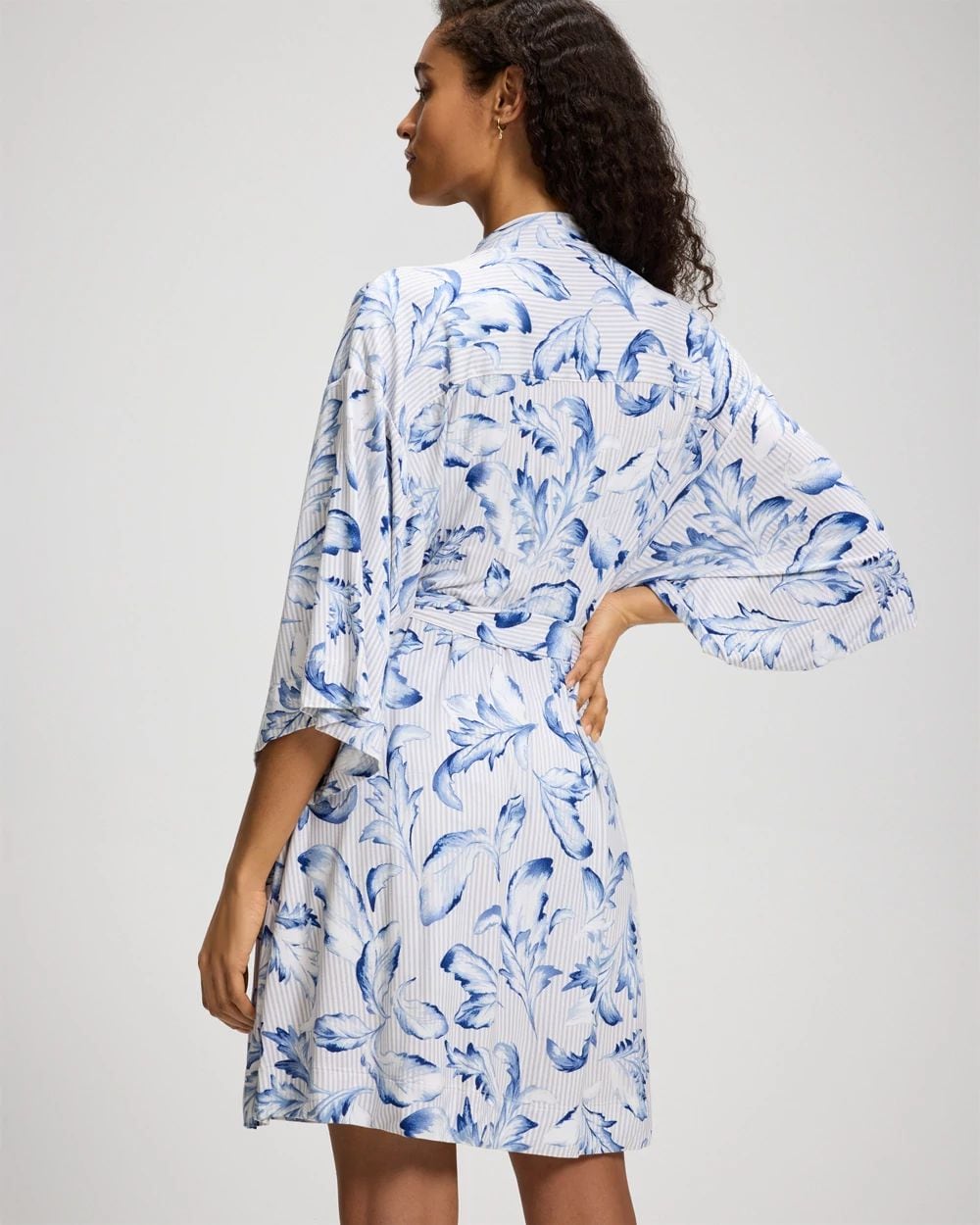 Cool Nights Short Robe