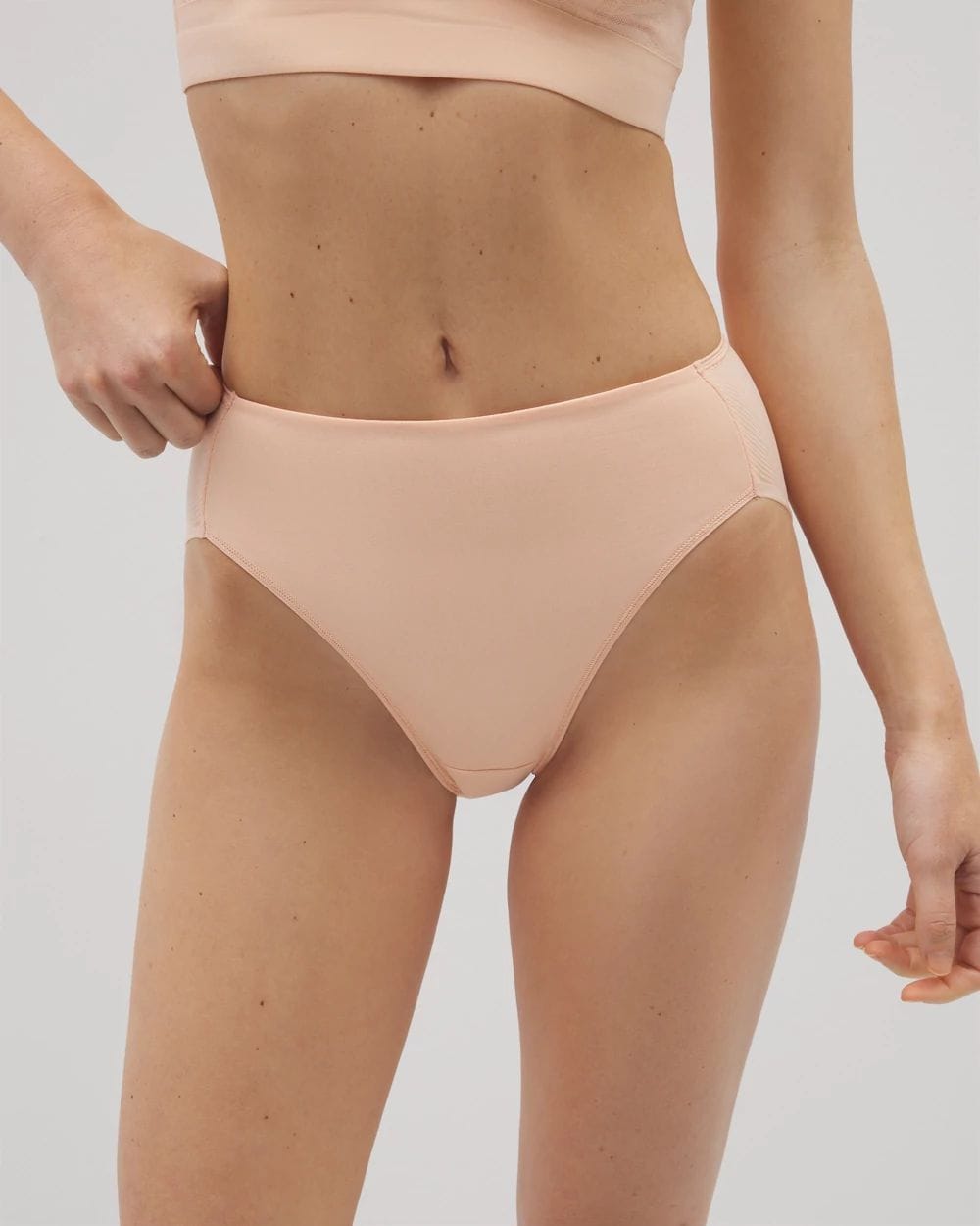Vanishing Tummy High-Leg Brief Panty