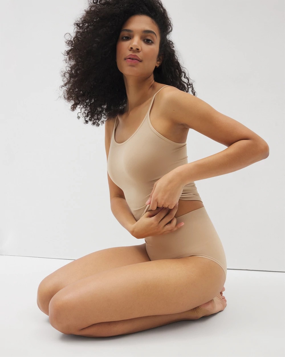 Mid-Level Shaping Seamless Brief