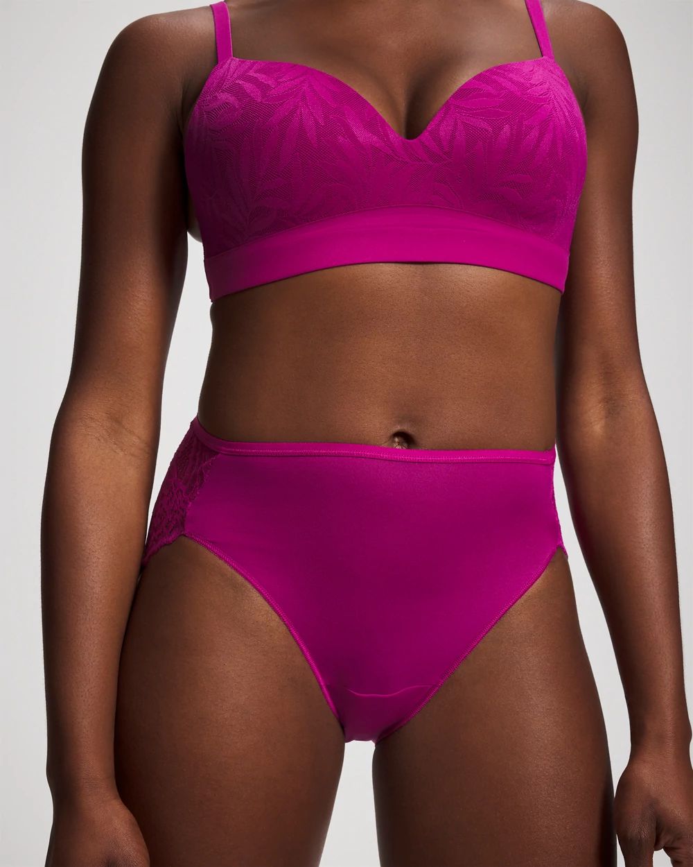 Vanishing Edge Lace Back High-Leg Panty