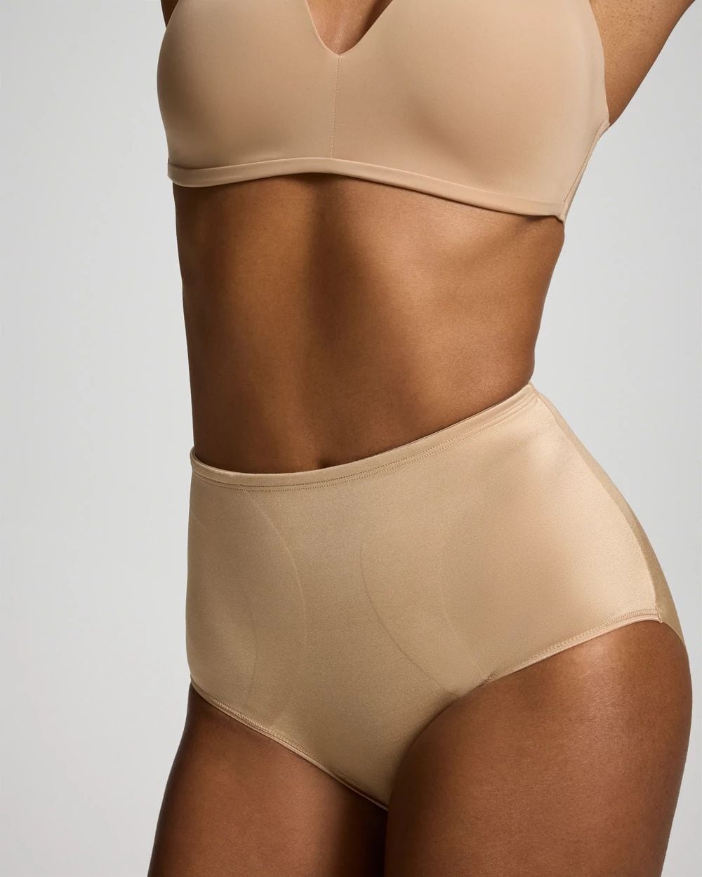 Second Skin by Soma Mid-Level Shaping Vanishing Edge Brief
