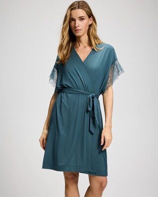 Fine Line Lace Short Robe