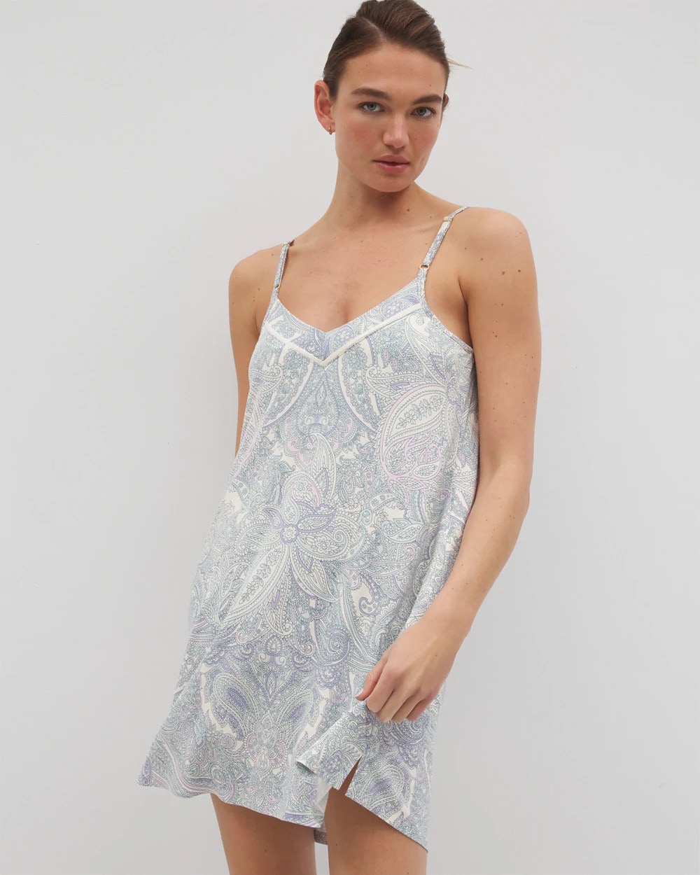 Chemise with Piping