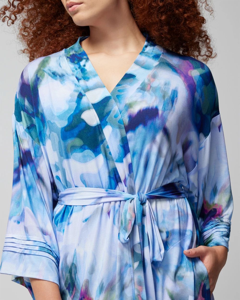Short Robe