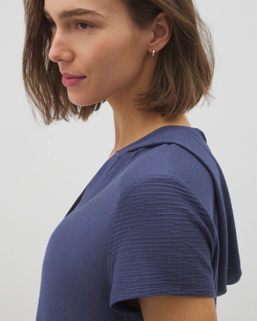 Crinkle Knit Short Sleeve V-Neck Hoodie