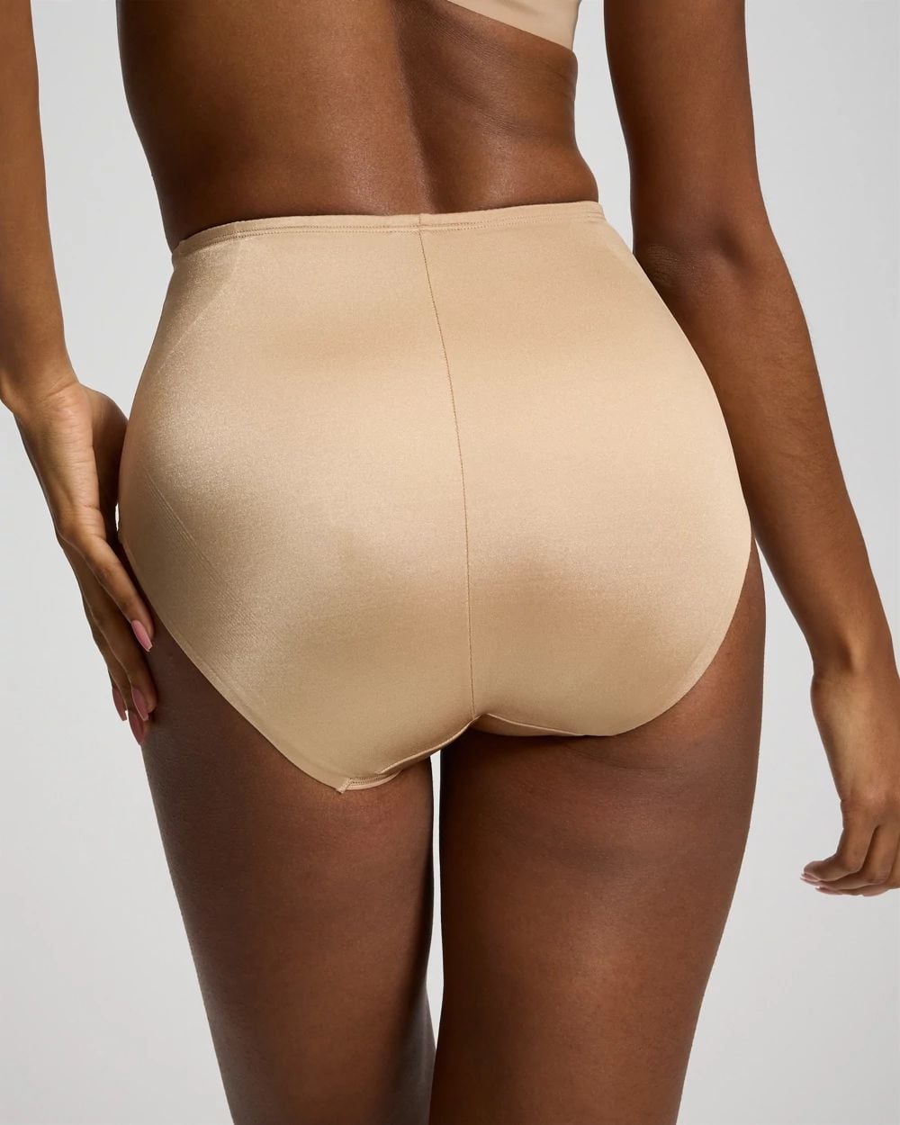 Second Skin by Soma Mid-Level Shaping Vanishing Edge Brief