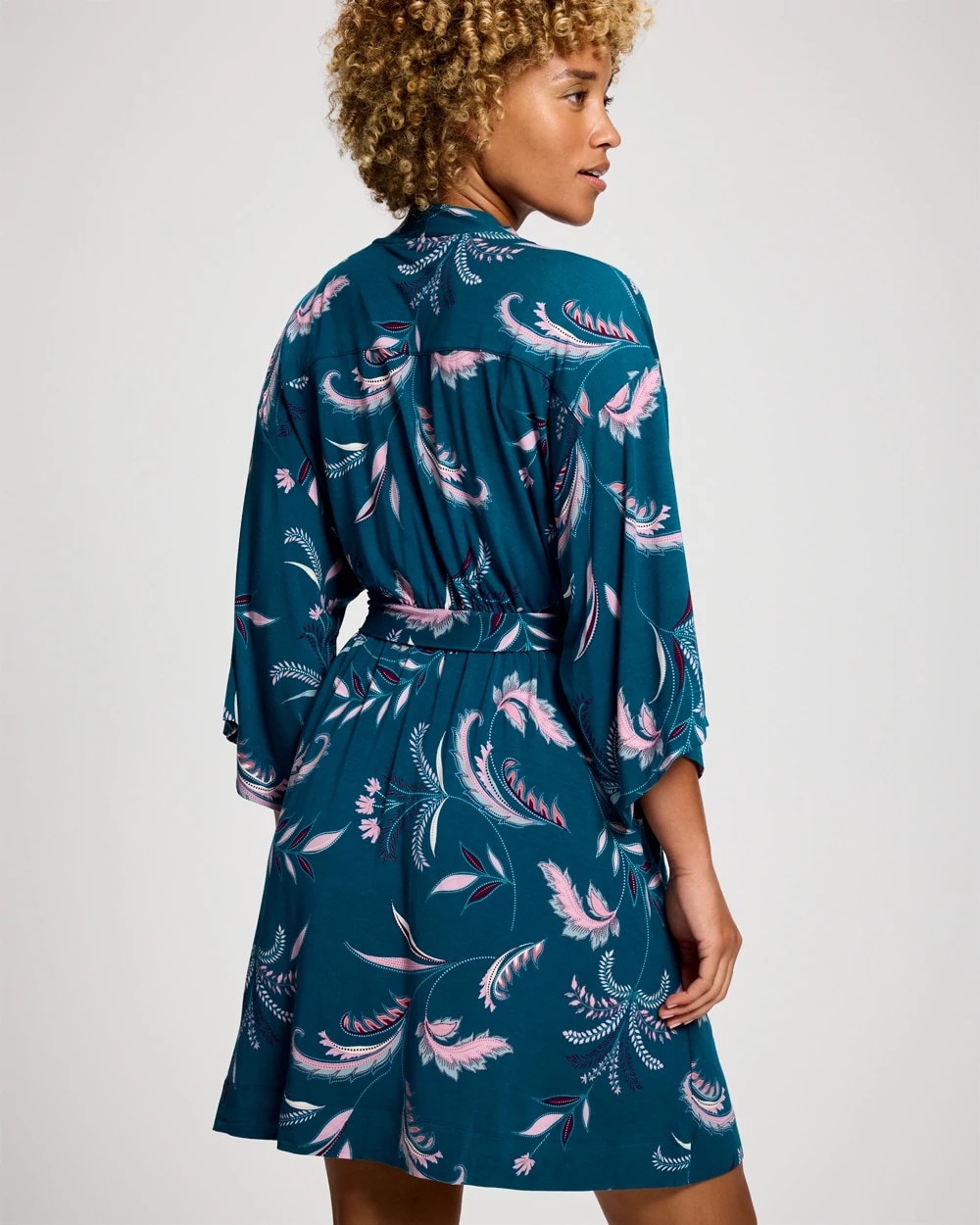 Short Robe