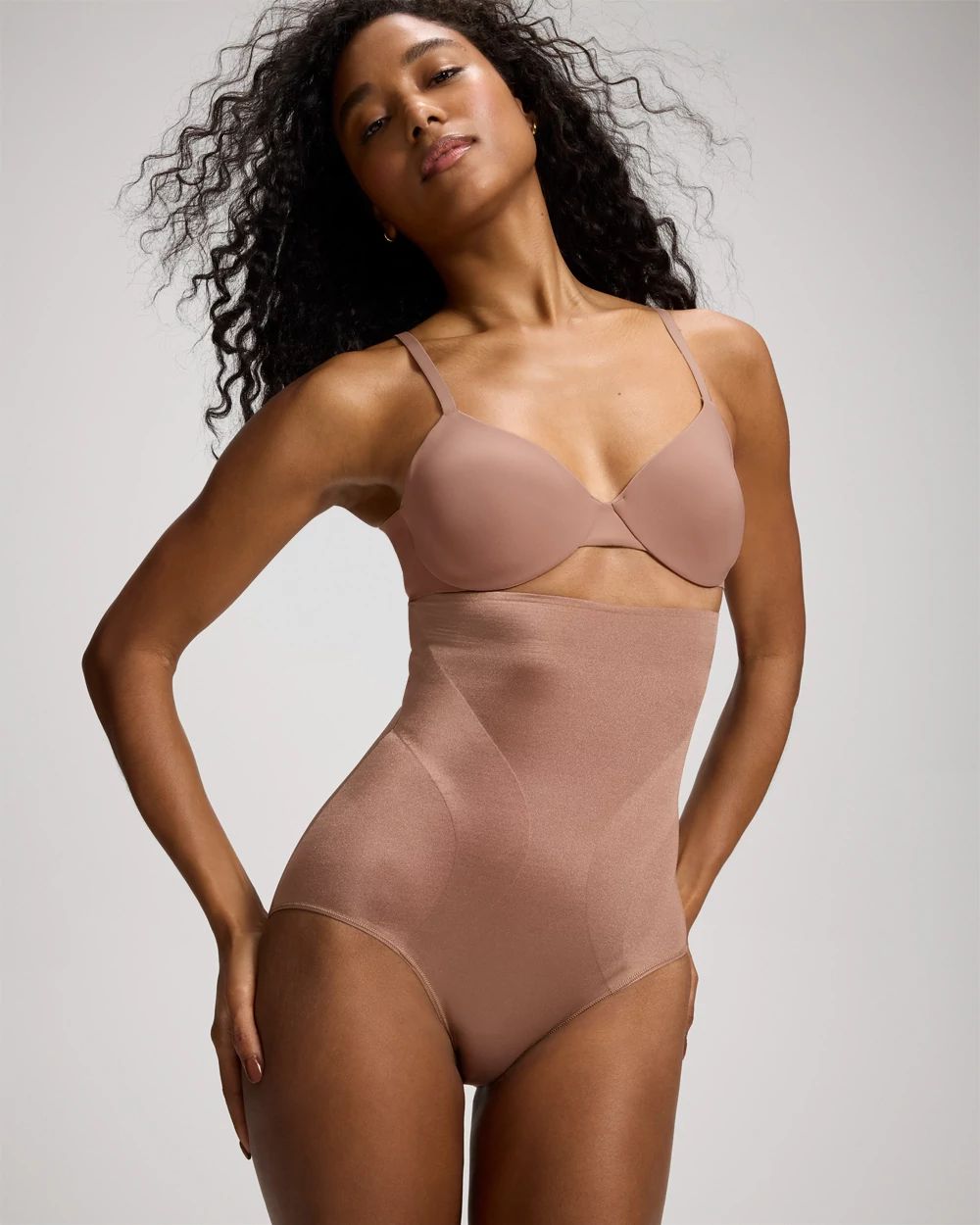 Second Skin by Soma Mid-Level Shaping Vanishing Edge High-Waist Brief