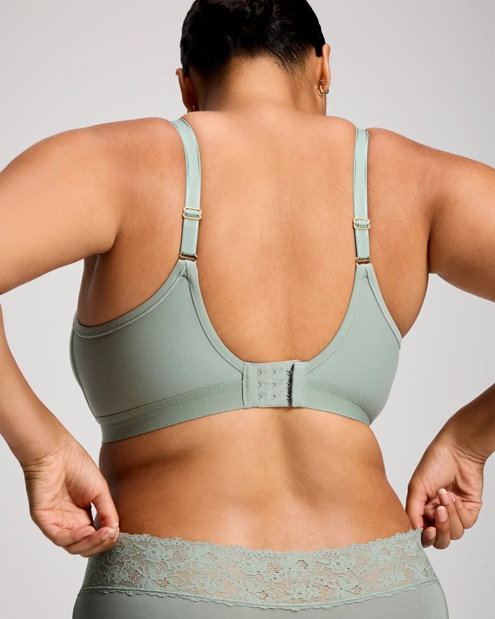 Wireless Unlined Full Coverage Bra click to view larger image.