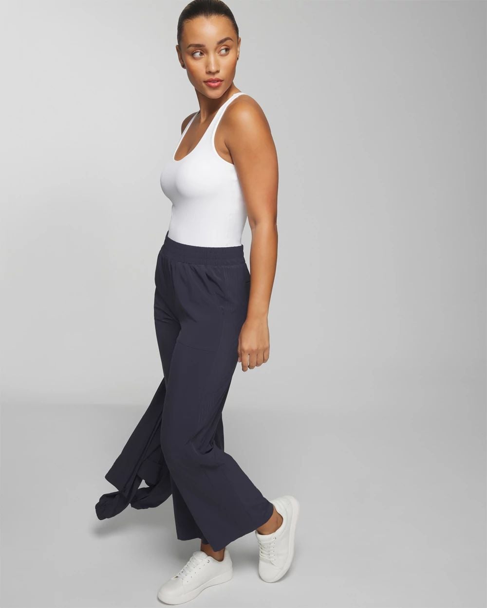 Everstretch Relaxed Wide-Leg Pants