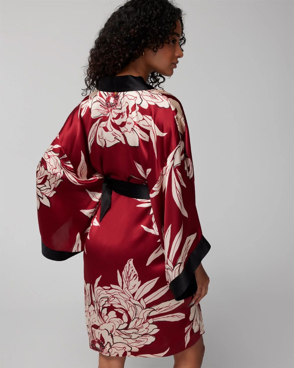 Short Robe