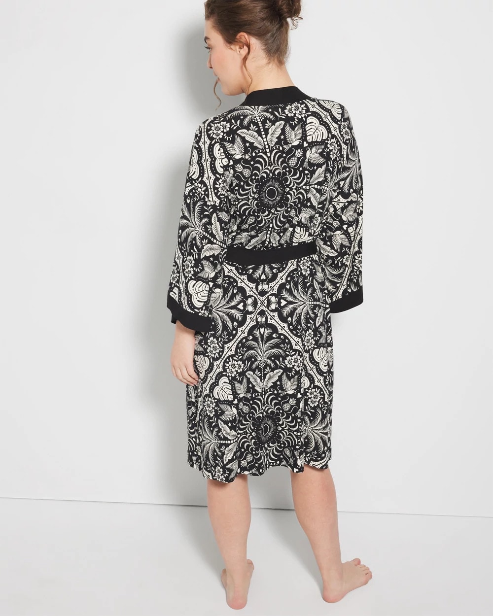 Short Robe