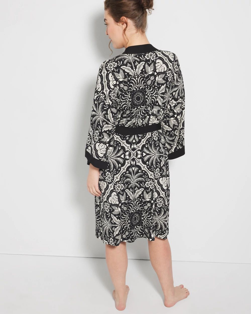 Cool Nights Short Robe