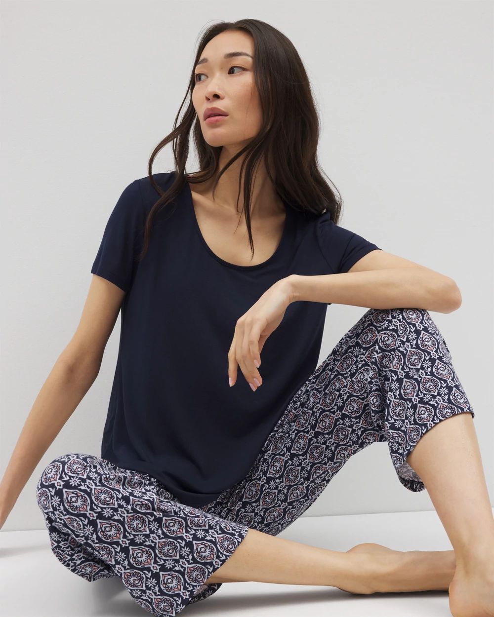 Cool Nights Short-Sleeve + Cropped Pants Pajama Set