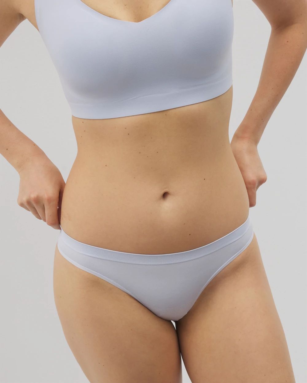 Seamless Thong Panty