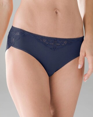 Hipster Panty with Signature Lace