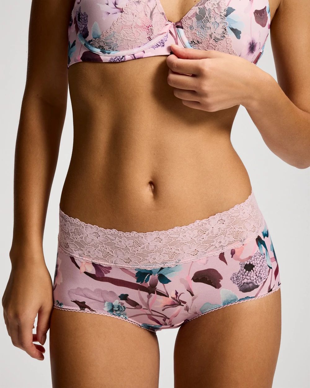Embraceable Brief Panty with Perfect Lace Waist