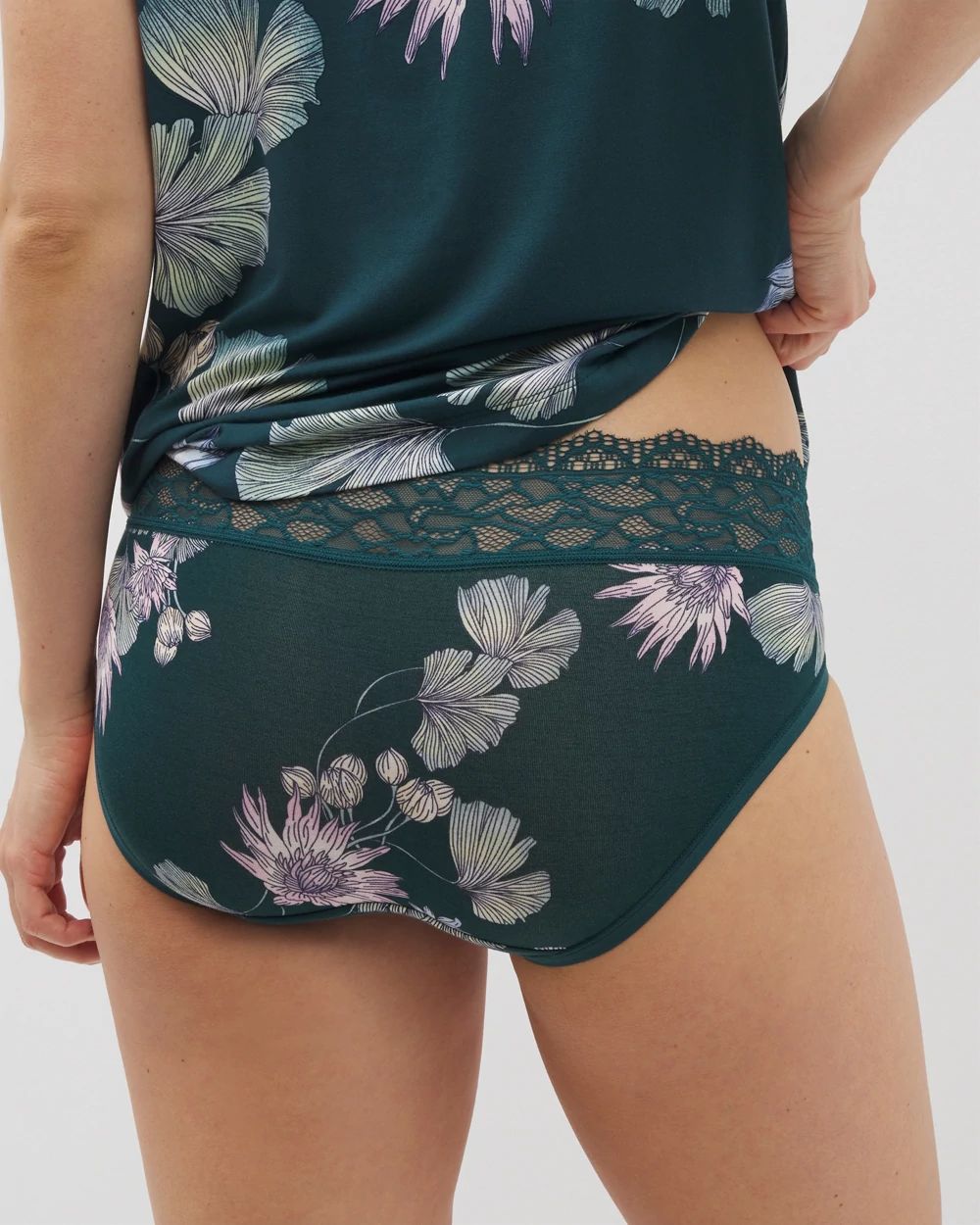 Embraceable Hipster Panty with Enchanting Lace