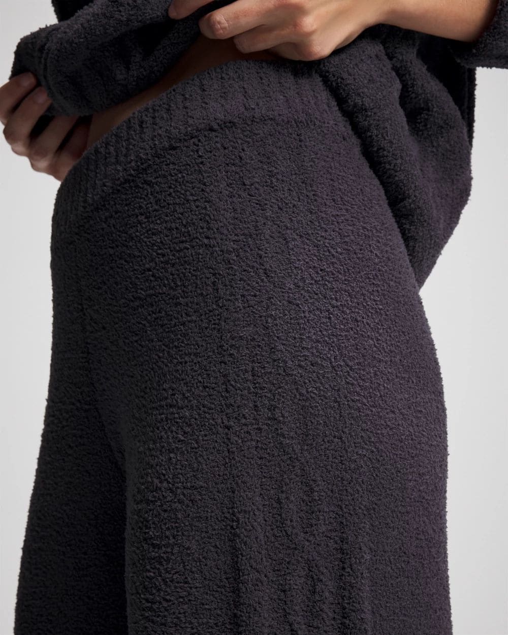 Cable Knit Plush Ankle Pant