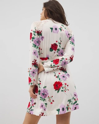 Short Robe With Lace click to view larger image.