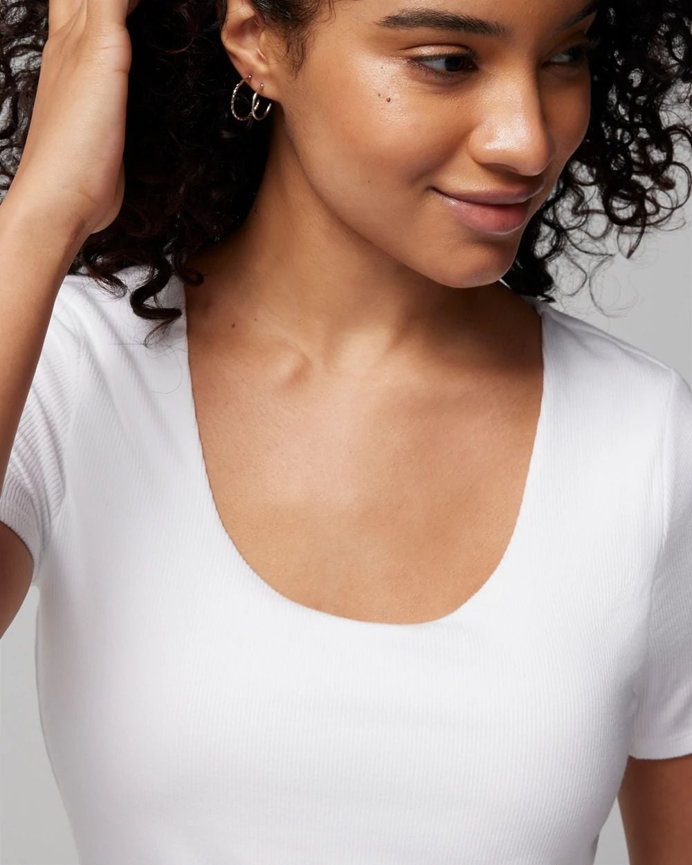 Body Ribbed Short Sleeve Scoop-Neck Bra Top