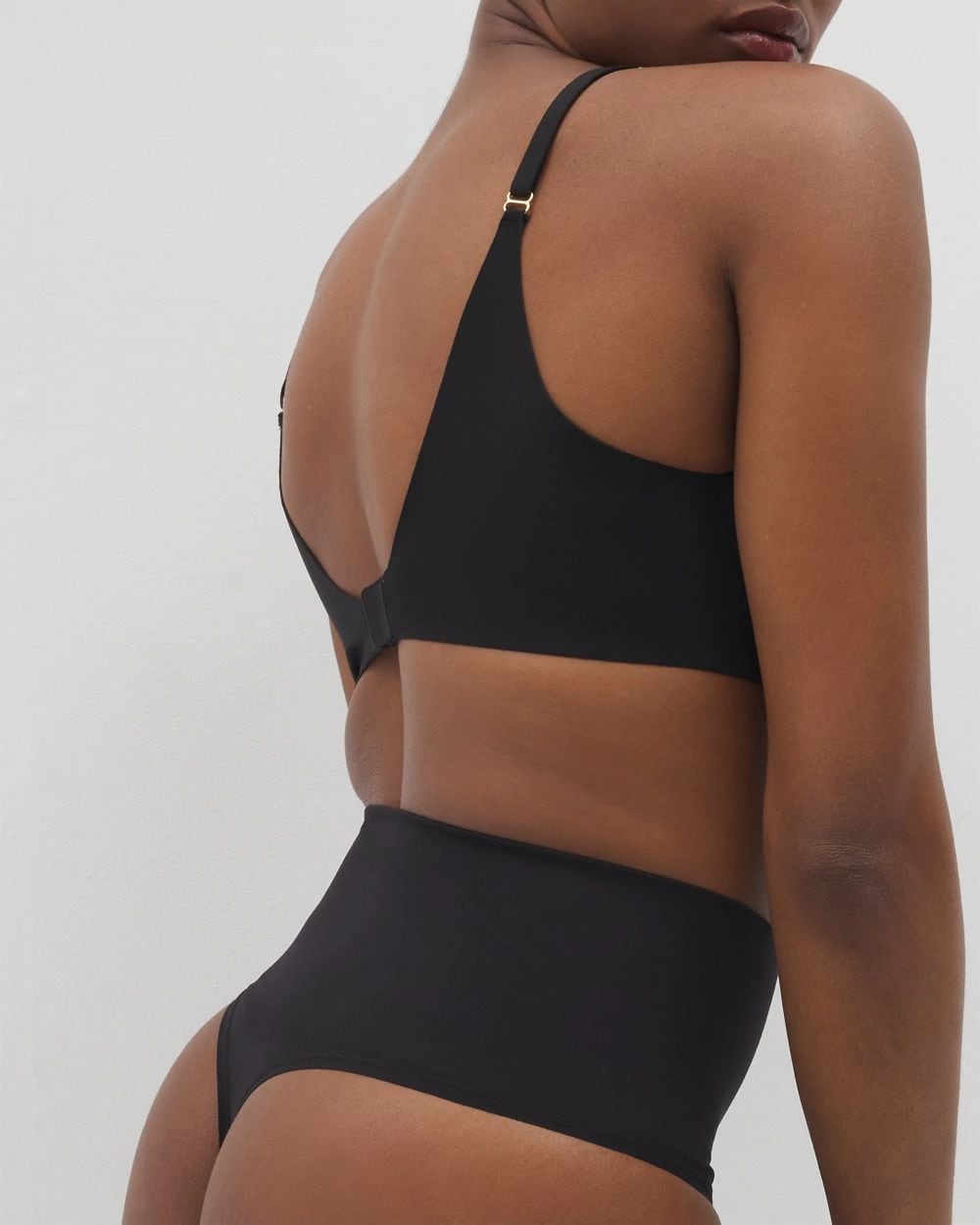 Second Skin by Soma Mid-Level Shaping Seamless Thong