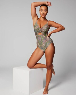Twist-Front Keyhole One-Piece
