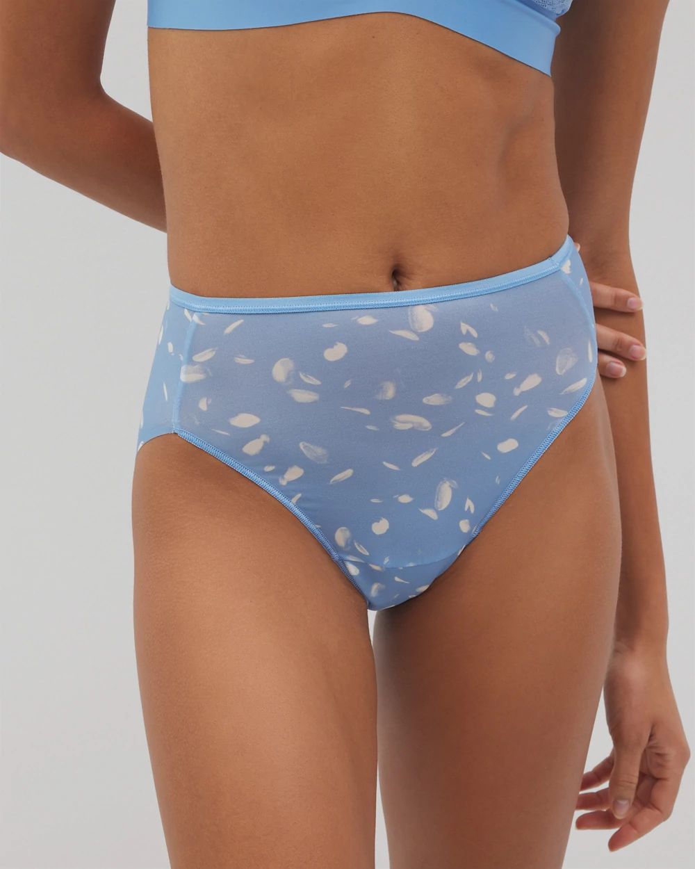 Vanishing Edge High-Leg Panty