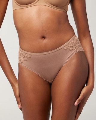 Hipster Panty with Enchanting Lace