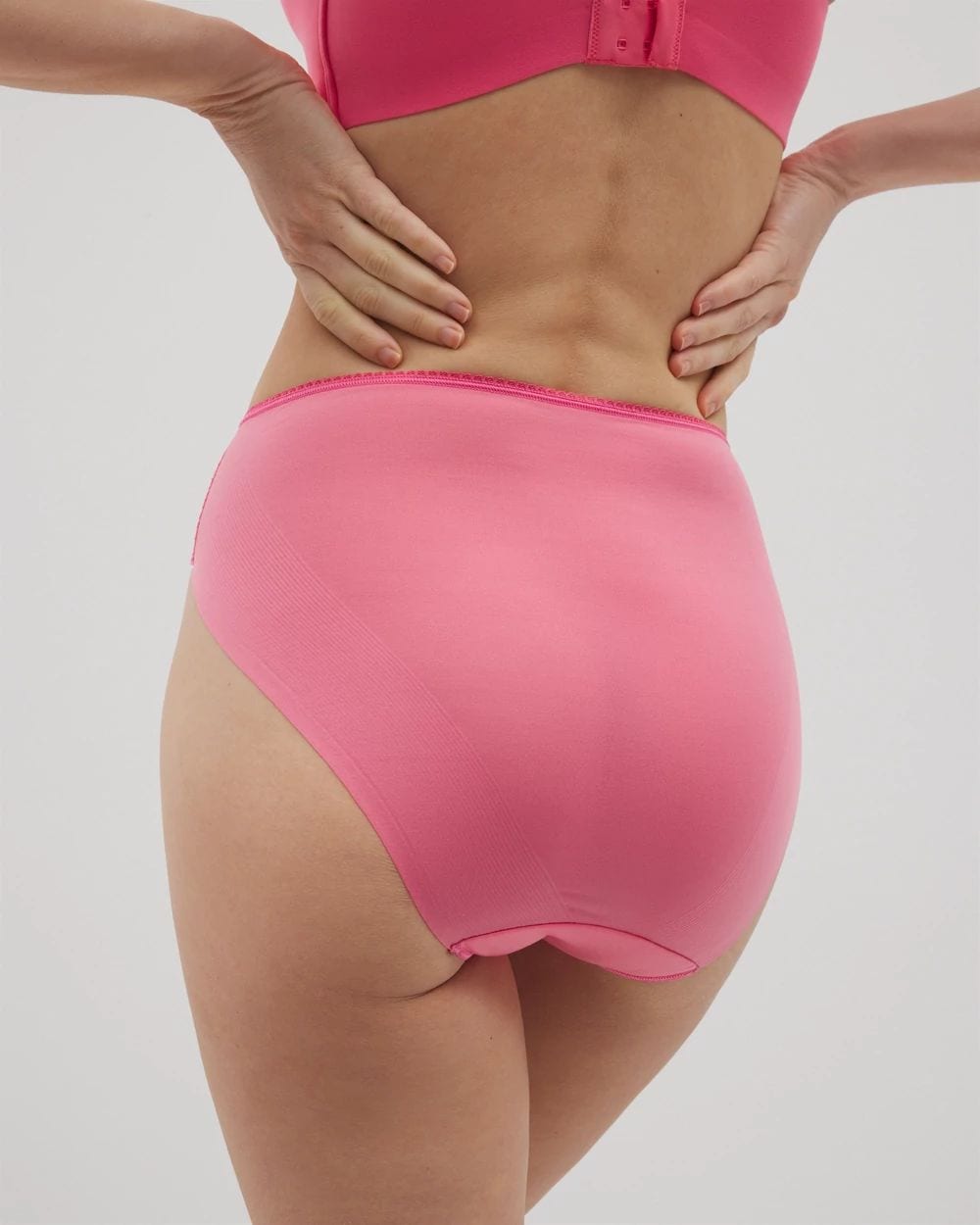 Vanishing Edge High-Leg Panty with Lace