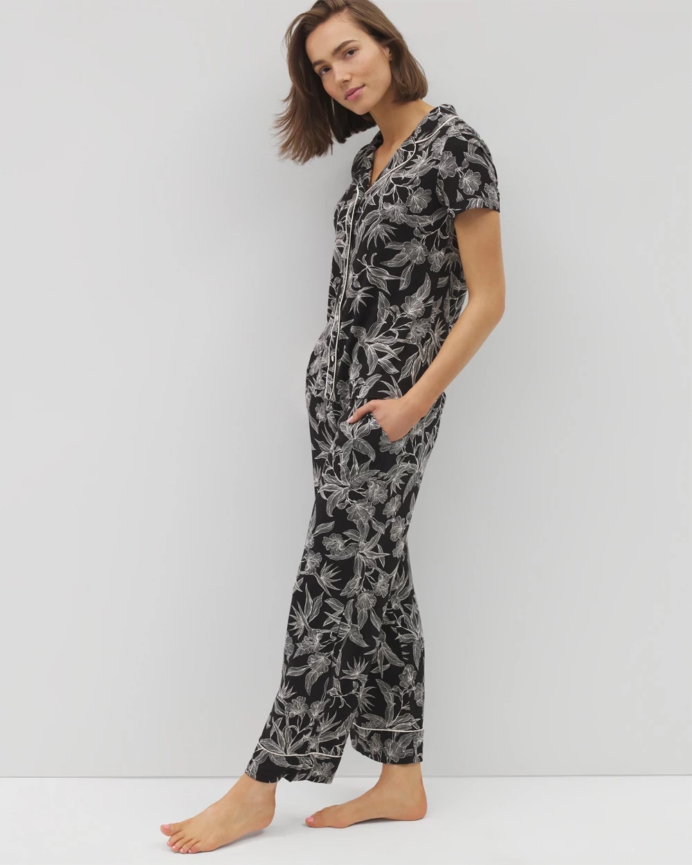 Piped Short Sleeve Notch Collar Pajama Top