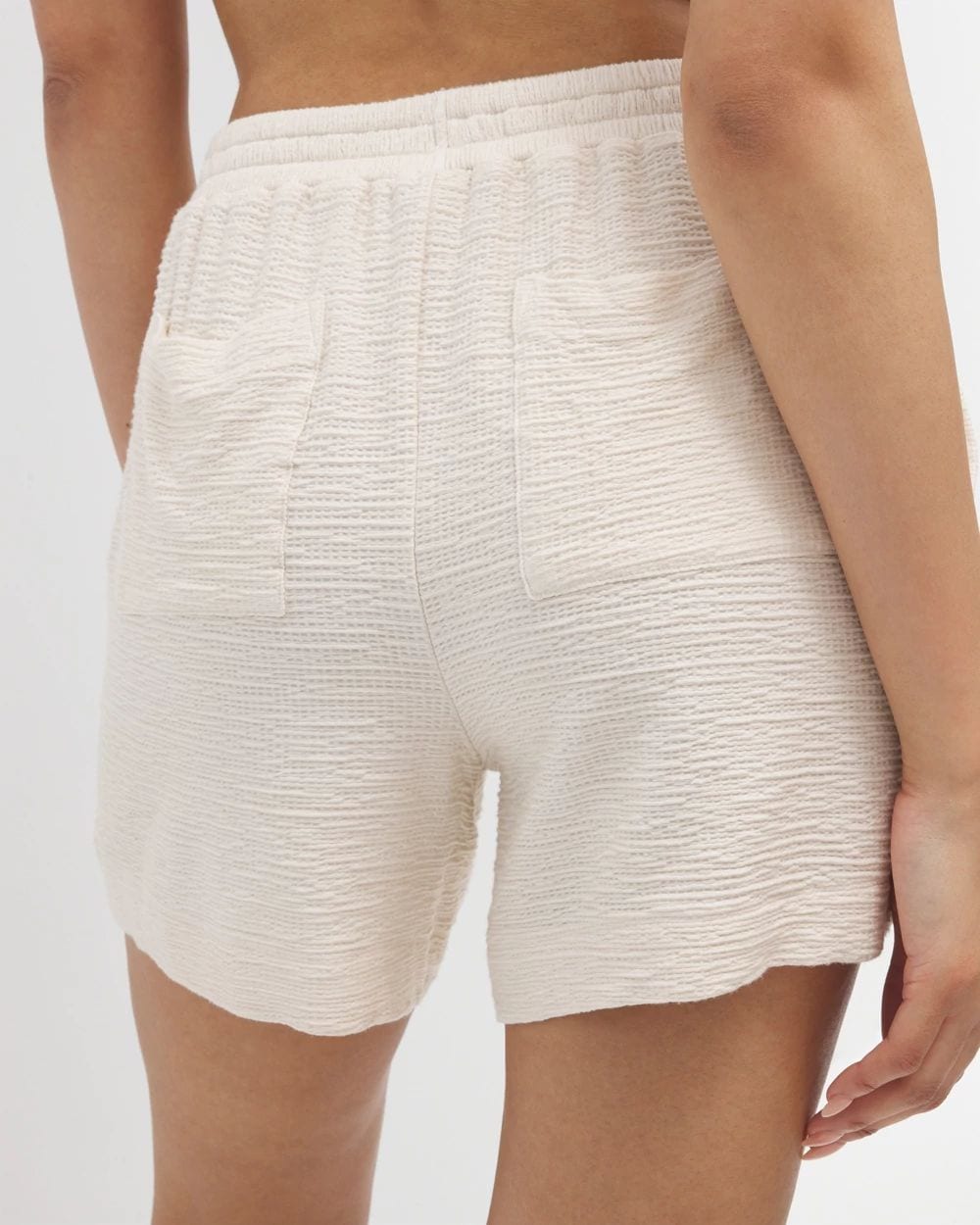 Crinkle Knit 5 Inch Short