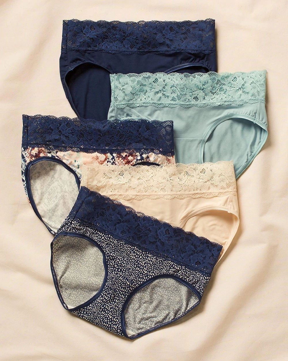Super Soft Signature Lace Hipster 5 Pack