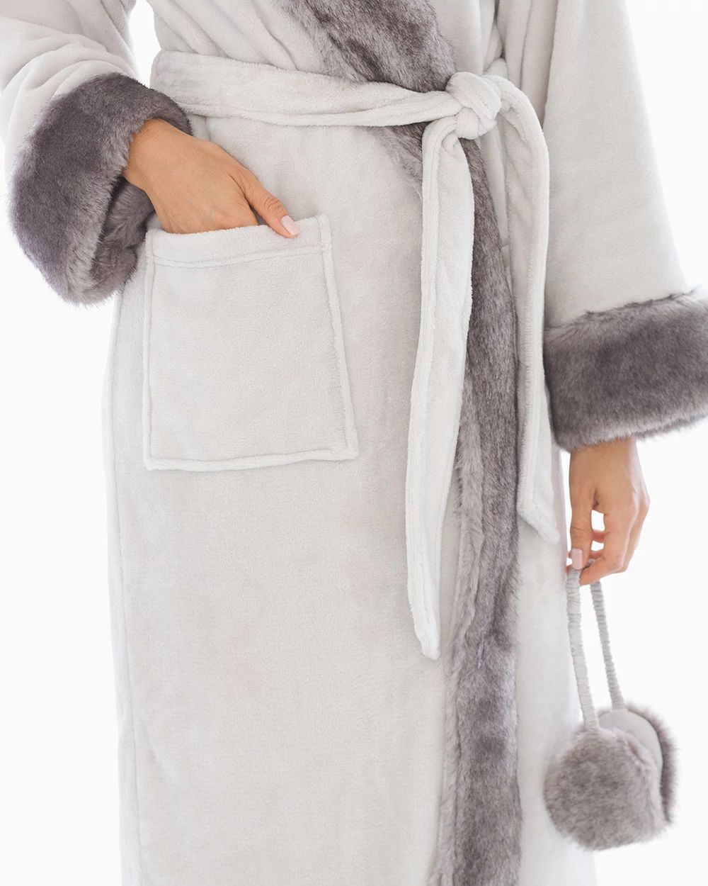 Luxe Faux Fur Robe Ivory