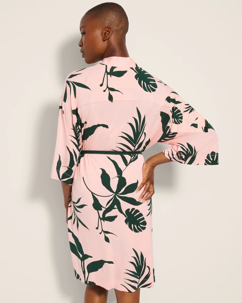 Short Robe