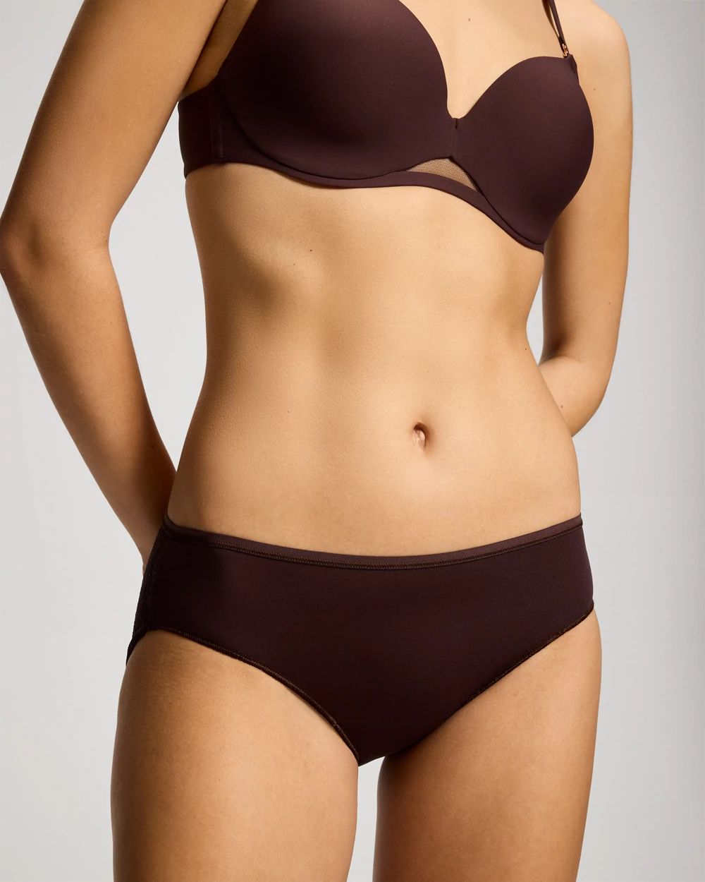 Vanishing Edge Lace Back Hipster Panty