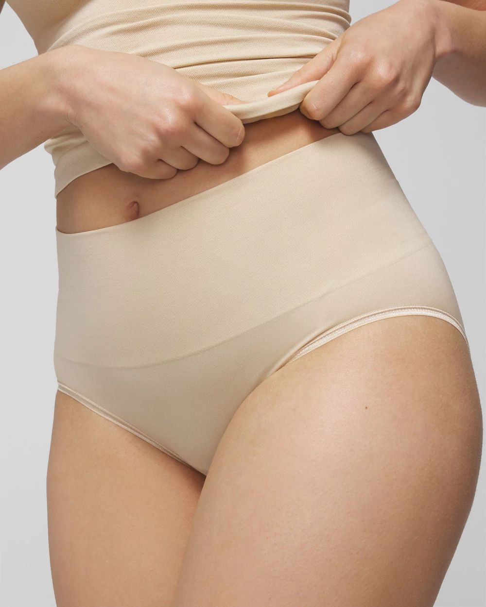Seamless Ultralight Smoothing Brief